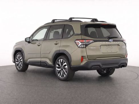 Used 2025 Subaru Forester Touring AWD/4WD image 7