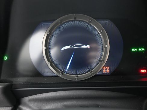 Used 2024 Lexus LC 500 Coupe w/ Sport Package RWD image 14