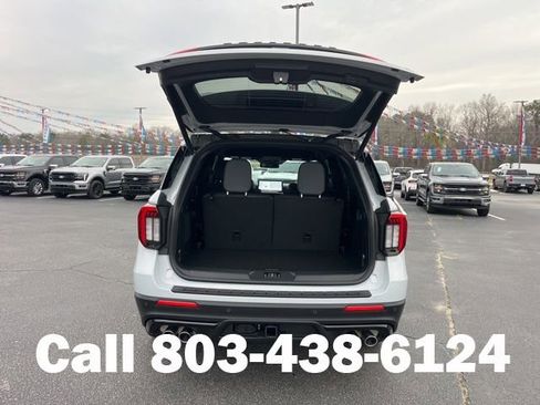 New 2026 Ford Explorer ST AWD/4WD image 18