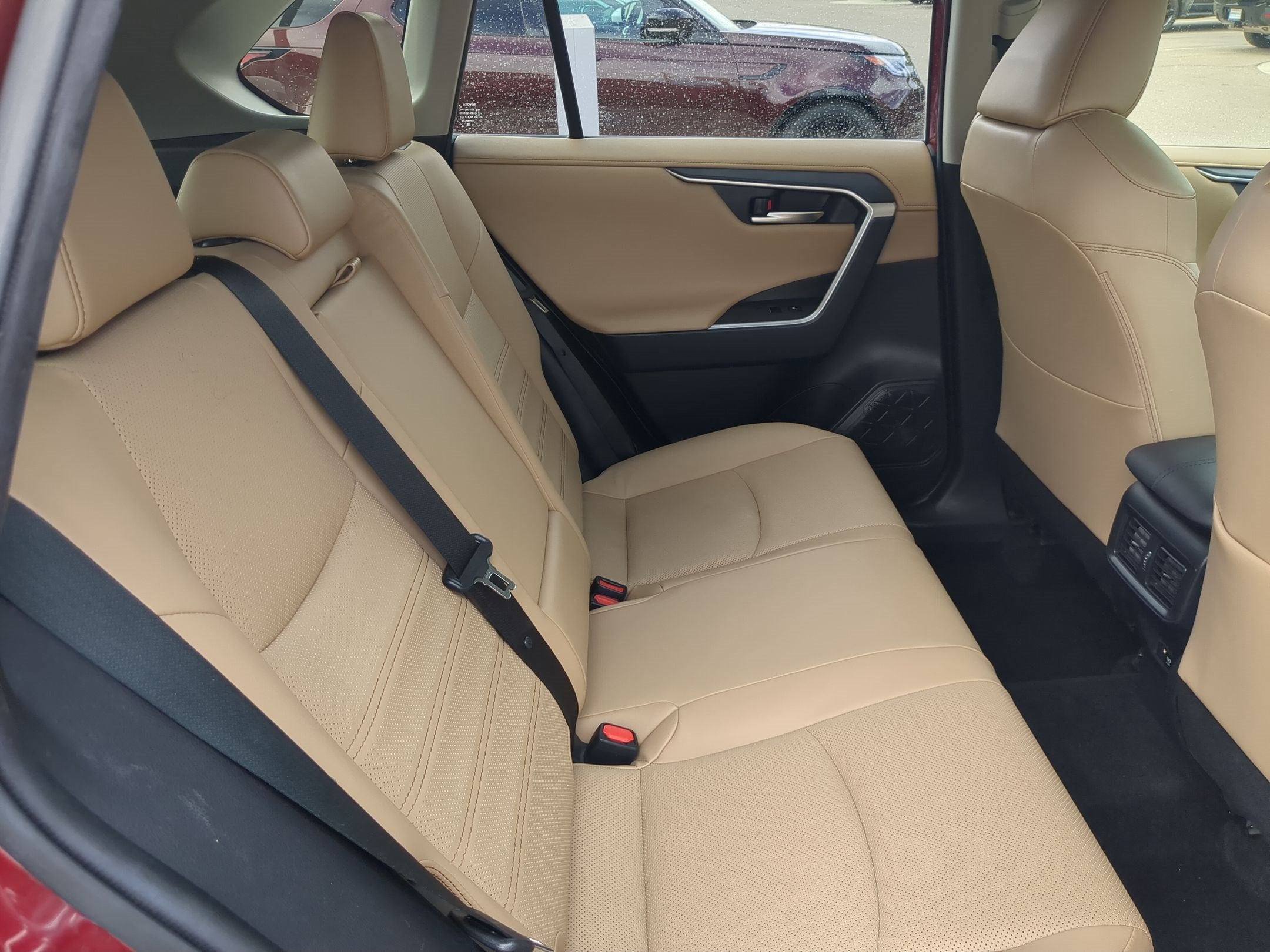Used 2021 Toyota RAV4 Limited AWD/4WD image 32