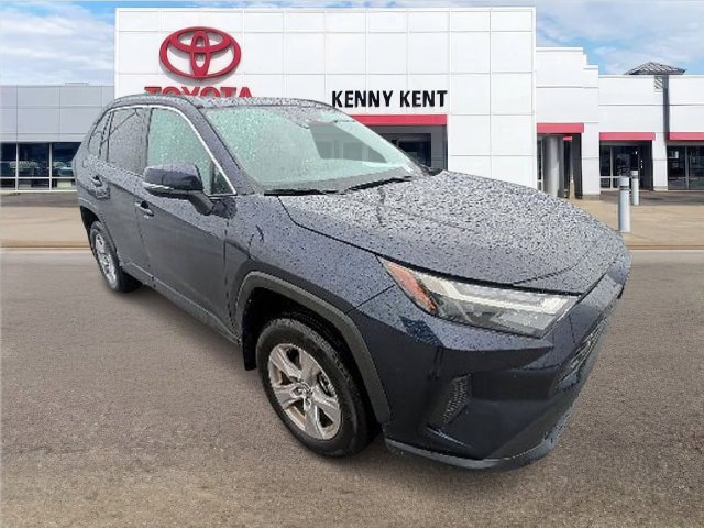 Certified 2025 Toyota RAV4 XLE w/ Convenience Package FWD image 1