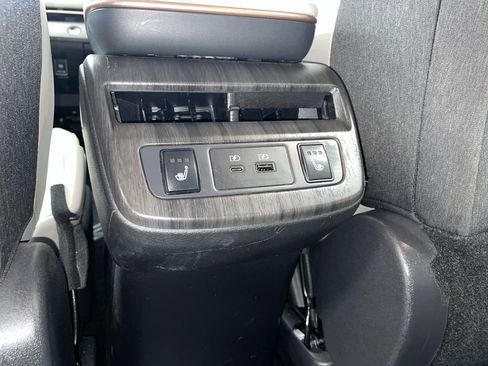 Certified 2024 Nissan Ariya ENGAGE e-4ORCE image 17