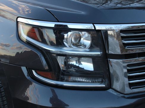 Used 2018 Chevrolet Tahoe Premier image 41