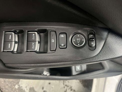 Used 2019 Honda Accord Sport image 16