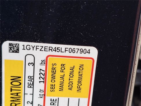 Used 2020 Cadillac XT4 Sport image 15