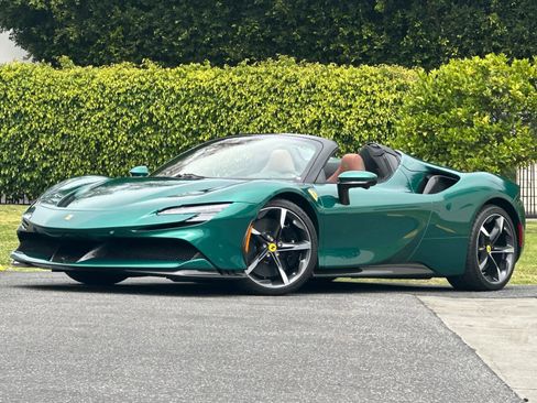Used 2024 Ferrari SF90 Spider AWD/4WD image 1