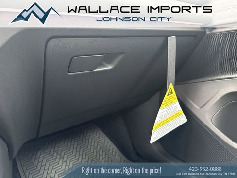 New 2026 Volkswagen Tiguan SE AWD/4WD image 40