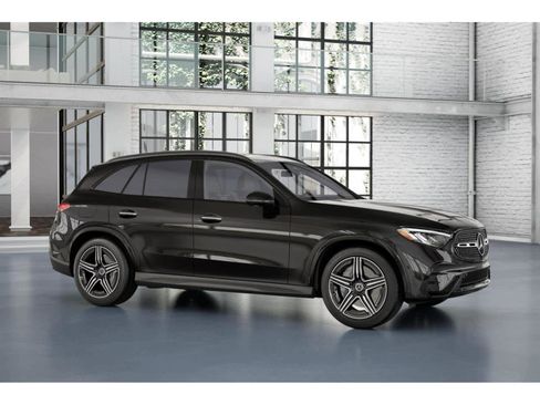 New 2026 Mercedes-Benz GLC 300 image 12