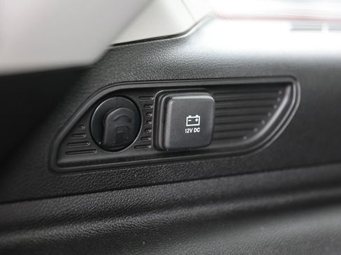 Used 2024 Jeep Grand Cherokee Limited 4xe image 16