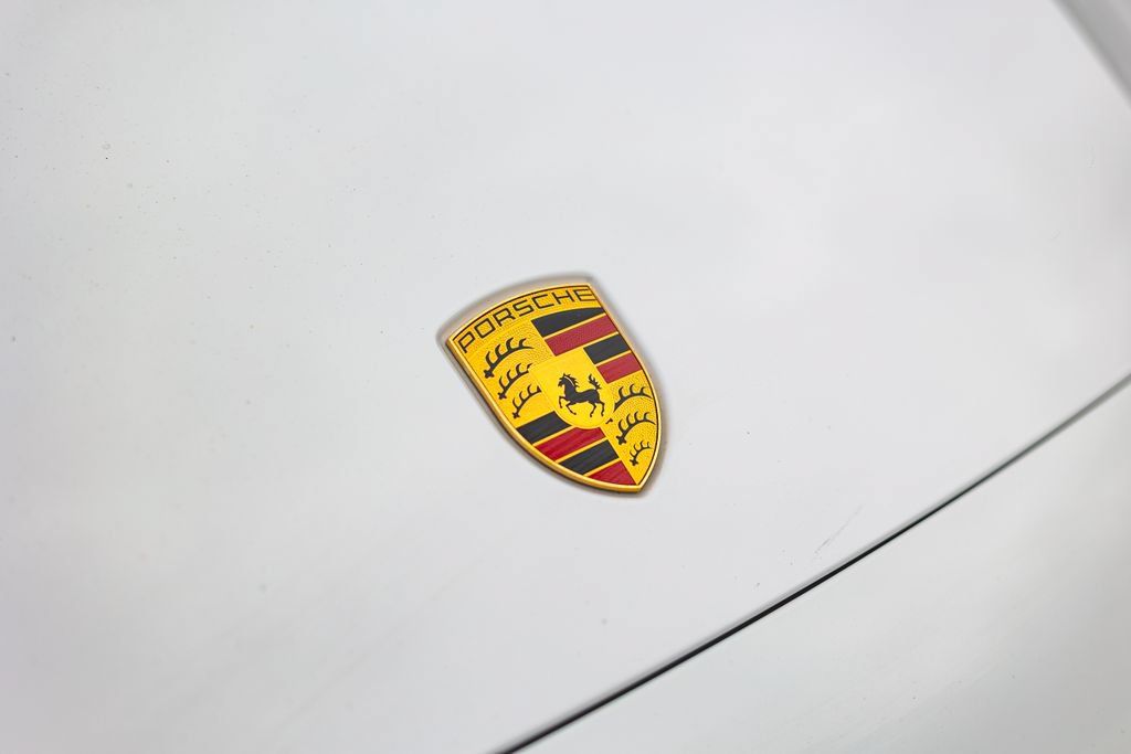 Used 2023 Porsche Cayenne Turbo S AWD/4WD image 6