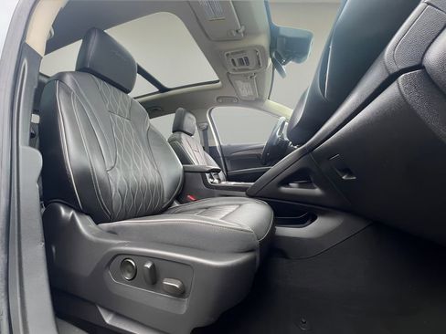 Used 2021 Buick Envision Avenir image 23