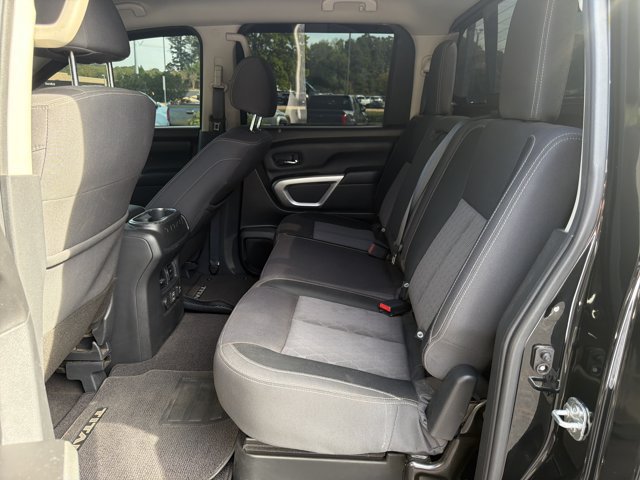 Used 2021 Nissan Titan SV w/ SV Convenience Package AWD/4WD image 21