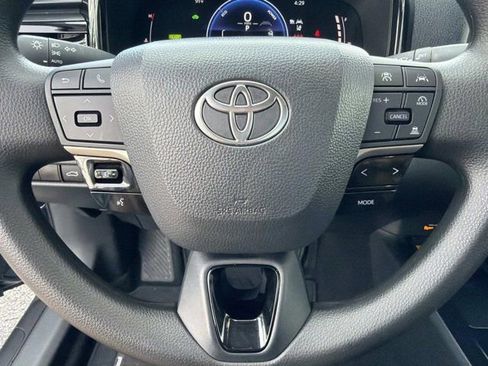 Used 2026 Toyota Camry LE FWD image 23