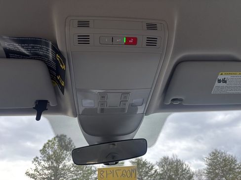 New 2026 Volkswagen Taos S image 20