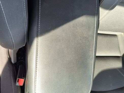 Used 2021 Chevrolet Colorado LT image 12