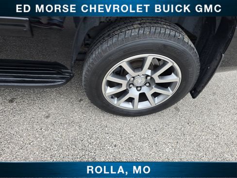 Used 2014 Chevrolet Tahoe LT w/ Luxury Package AWD/4WD image 10