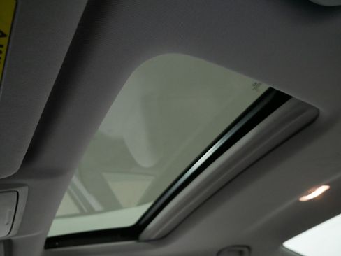 Used 2013 Honda Accord EX image 32