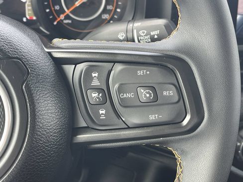 Used 2024 Jeep Gladiator Sport AWD/4WD image 26