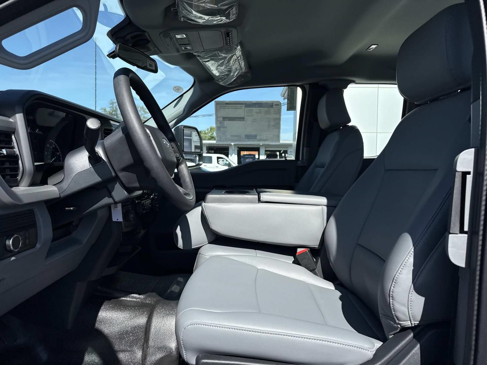 New 2026 Ford F550 4x4 SuperCab Super Duty image 10
