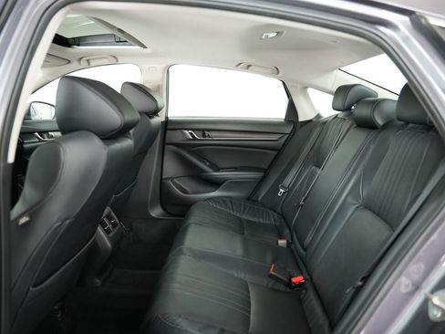 Used 2018 Honda Accord EX-L image 39