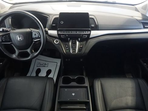 Used 2025 Honda Odyssey EX-L image 29