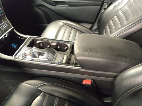 Used 2020 Ford Edge SEL FWD image 26