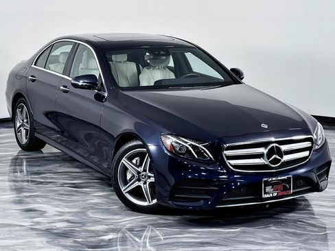 Used 2019 Mercedes-Benz E 450 4MATIC Sedan image 3