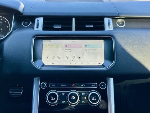 Used 2017 Land Rover Range Rover Sport Supercharged image 34