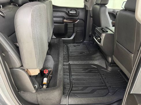 Used 2019 GMC Sierra 1500 SLT w/ SLT Premium Plus Package RWD image 41