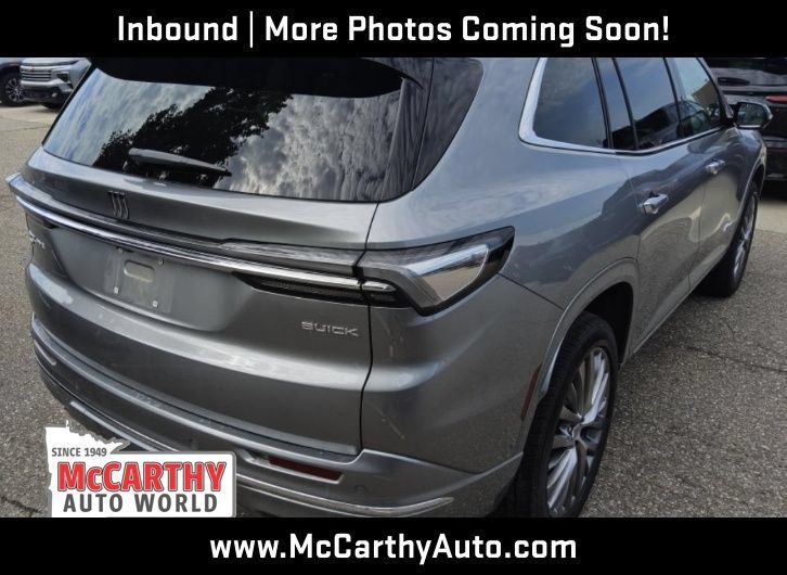 Used 2026 Buick Enclave Avenir AWD/4WD image 7