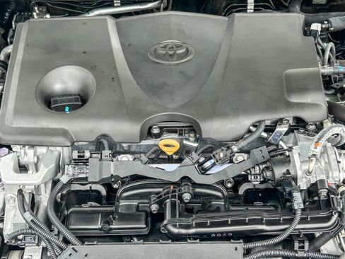 Used 2023 Toyota Camry SE image 27