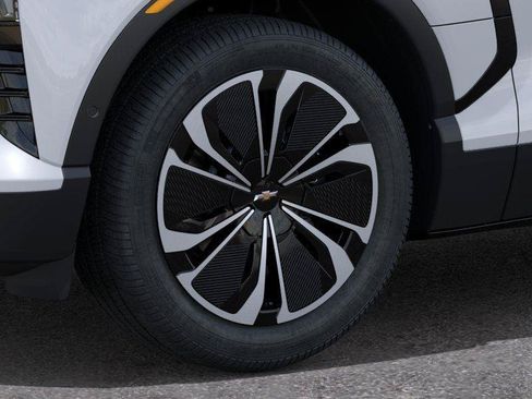New 2026 Chevrolet Blazer EV LT AWD/4WD image 9