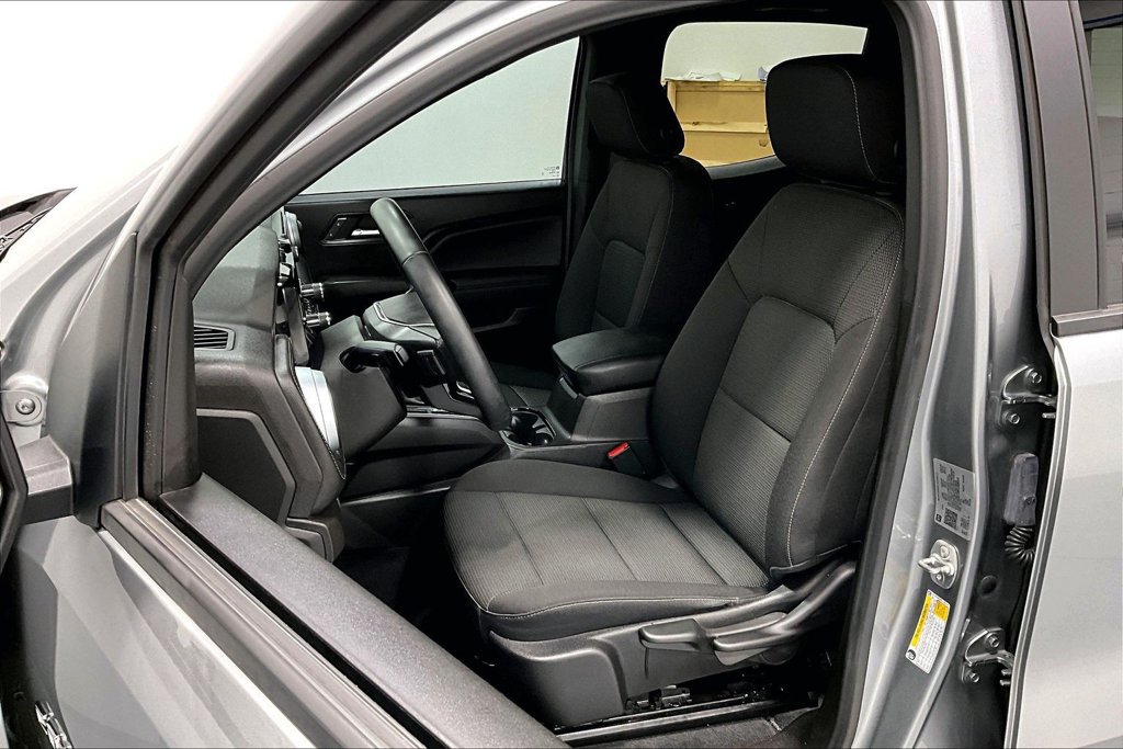 Used 2024 Chevrolet Colorado LT w/ LT Convenience Package RWD image 30