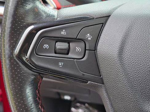 Used 2021 Chevrolet TrailBlazer RS w/ Sun and Liftgate Package AWD/4WD image 12
