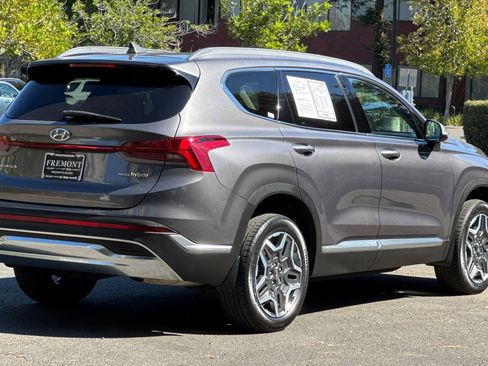 Used 2022 Hyundai Santa Fe SEL Premium w/ Cargo Package image 3