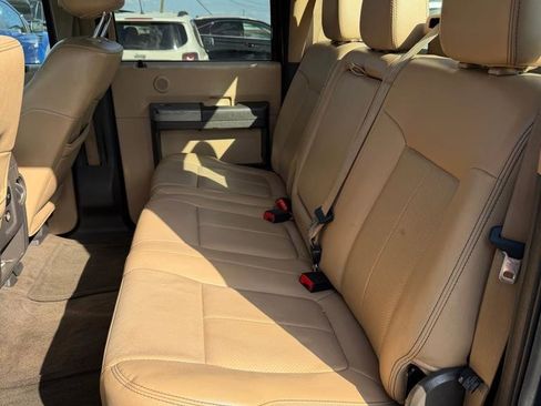 Used 2013 Ford F250 Lariat image 7