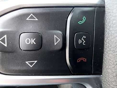 Used 2022 RAM 1500 Big Horn AWD/4WD image 9