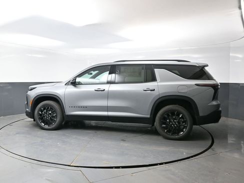 New 2026 Chevrolet Traverse LT w/ Midnight/Sport Edition image 8