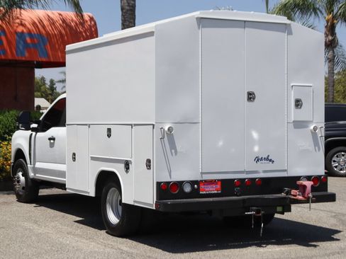 Used 2025 Ford F350 XL w/ XL Chrome Package RWD image 5