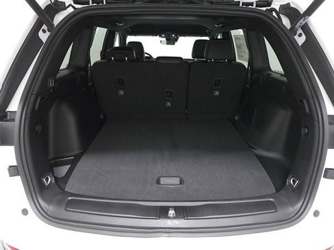 New 2026 Jeep Grand Cherokee Limited image 27