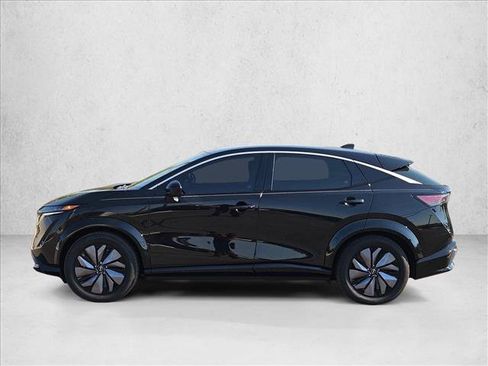 Used 2023 Nissan Ariya FWD image 9