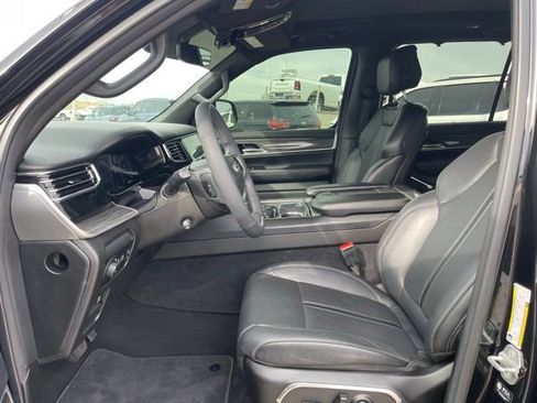 Used 2022 Jeep Wagoneer Series II w/ Convenience Group I image 21