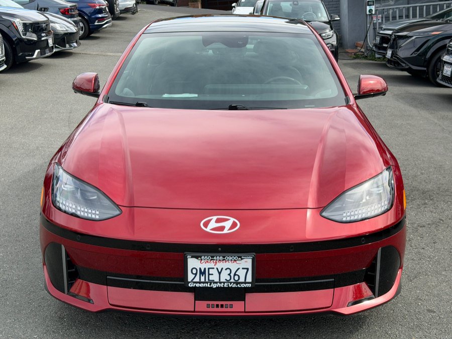Used 2024 Hyundai Ioniq 6 Limited RWD image 2