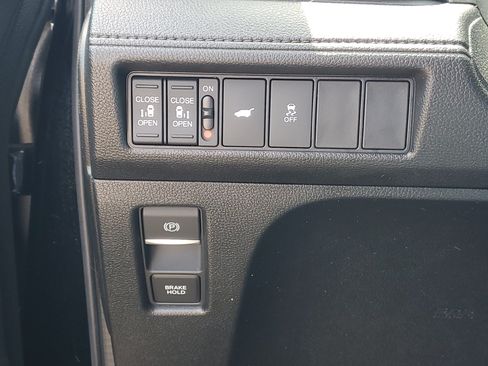 Certified 2025 Honda Odyssey EX-L image 20