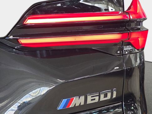 New 2026 BMW X5 M60i w/ Executive Package image 21