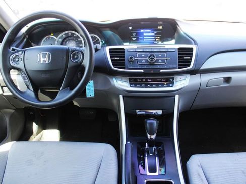 Used 2015 Honda Accord LX image 15