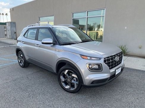 New 2026 Hyundai Venue SEL image 1