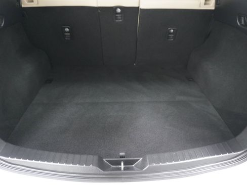 Used 2018 MAZDA CX-5 Touring w/ Preferred Equipment Package FWD image 31