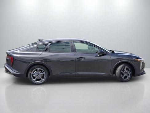 New 2026 Kia K4 FWD image 3