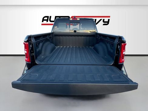 Used 2025 RAM 1500 Big Horn AWD/4WD image 25